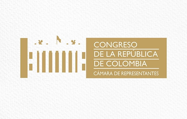 Moción de reconocimiento por 45 años